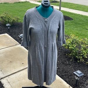 Long gray knitted cardigan